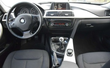 BMW Seria 3 F30-F31-F34 Touring Facelifting 2.0 316d 116KM 2015 BMW Seria 3 2.0D 2015r Klimatronik Elektryczna Klapa Sprowadzony Oplacony, zdjęcie 25