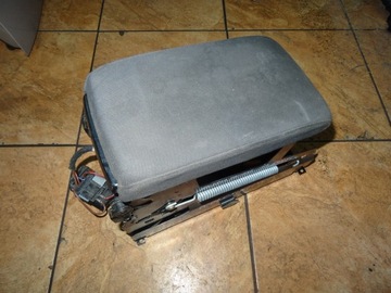 PASSAT B5 FL PODŁOKIETNIK