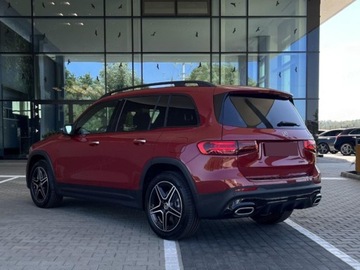 Mercedes GLB SUV 2.0 220d 190KM 2025 MERCEDES-BENZ GLB 220 d 4-Matic AMG Line 2.0 (190KM) 2025, zdjęcie 3