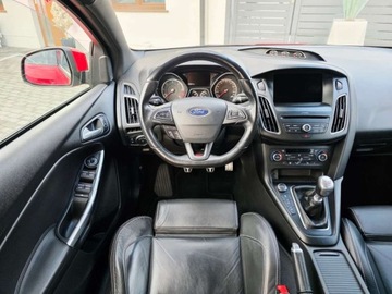 Ford Focus III ST Kombi 2.0 TDCi 185KM 2018 Ford Focus ___ST Performance___2.0TDCi 185KM BiXenon LED Skora Recaro Navi, zdjęcie 31