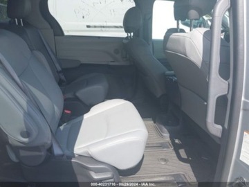 Toyota Sienna III 2023 Toyota Sienna 2023r., 2.5L 2.5 Benzyna 189KM, zdjęcie 9