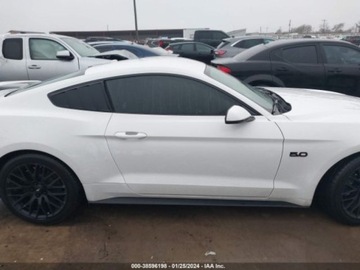 Ford Mustang VI 2018 Ford Mustang gt premium, 2018r., 5.0L, zdjęcie 2