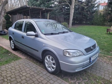 Opel Astra F Hatchback 1.6 i 16V 100KM 2002 Opel Astra 1.6i I wlasciciel Bezwypadkowa bez rdzy