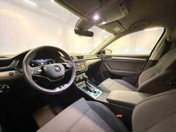 Skoda Superb III Kombi Facelifting 1.5 TSI 150KM 2023 Skoda Superb Style 1.5 TSI 150KM DSG, Bezwypadkowy, zdjęcie 18