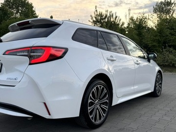 Toyota Corolla XII 2022 Toyota Corolla 1.8 Hybrid Active Niski przebieg LED FV23 BEZWYPADKOWY, zdjęcie 8