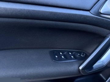 Peugeot 308 II SW Facelifting 1.2 PureTech 130KM 2019 Peugeot 308 1.2 PureTech 130 GPF Stop &amp; Start Active Business-Paket 2019r, zdjęcie 19