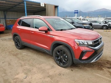 Volkswagen 2022 Volkswagen Inny Volkswagen Taos SE, od ubezpieczalni 1.5 Benzyna 158KM, zdjęcie 2