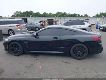 BMW 2020 BMW M8 2020 4.4l 4.4 Benzyna 600KM, zdjęcie 2