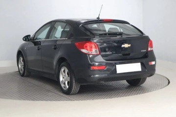 Chevrolet Cruze Hatchback 5d 1.6 16V DOHC 124KM 2011 Chevrolet Cruze 1.6 i 16V, Salon Polska, Klima, zdjęcie 3