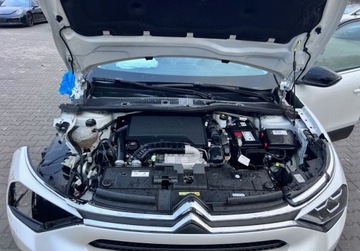 Citroen 2022 Citroen C4 1.2 PureTech 130KM 2022r. Salon Polska 1.2 Benzyna 130KM, zdjęcie 17