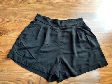 aczarne zwiewne szorty H&M jnowe r.42