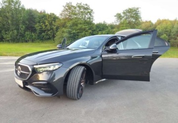 Mercedes Klasa E W214 2023 Mercedes-Benz Klasa E Mercedes-Benz Klasa E 2.0 Hybryda 286KM, zdjęcie 27