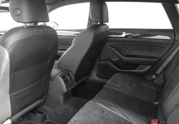 Volkswagen Arteon Fastback Facelifting 2.0 TSI 190KM 2024 Volkswagen Arteon 2.0TSI 190KM R-Line DSG, Tempomat Aktywny, Podgrzewane F, zdjęcie 10