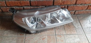 SUZUKI VITARA III LAMPA PRAWA PRZÓD