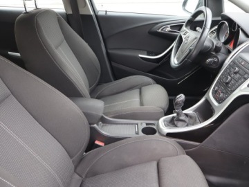 Opel Astra J Sports Tourer 1.4 Turbo ECOTEC 140KM 2011 Opel Astra 1.4 T, Xenon, Klima, Klimatronic, zdjęcie 8