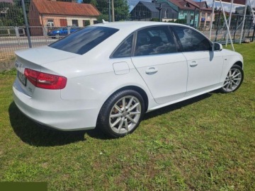 Audi A4 B8 Limousine Facelifting 2.0 TFSI 225KM 2013 Audi A4 Limousine 2.0 benzyna 224KM 4X4 2013r, zdjęcie 15