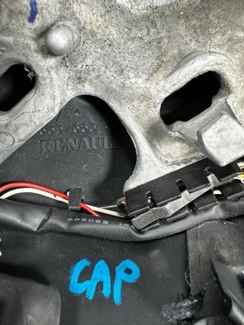 CAPTUR I FACELIFT VOLANT KOŽENÁ MULTIFUNKČNÍ 484000110R