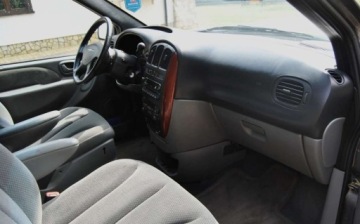 Chrysler Voyager V Grand Voyager 2.8 CRD 150KM 2005 Chrysler Voyager GWARANCJA, 2005r, 2.8 Diesel 150KM, Automat, ISOFIX, Nisk, zdjęcie 7