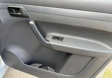 Volkswagen Caddy III Kombi Facelifting 2.0 EcoFuel 109KM 2011 Volkswagen Caddy 2.0 MPI 109 KM 5 osobowy Nowa instalacja LPG 2.0 109KM, zdjęcie 17