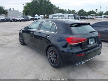 Mercedes Klasa A W177/V177 2020 Mercedes-Benz Klasa A 2020 Mercedes-Benz A-Class A 250 4MATIC Hatch 2.0, zdjęcie 2