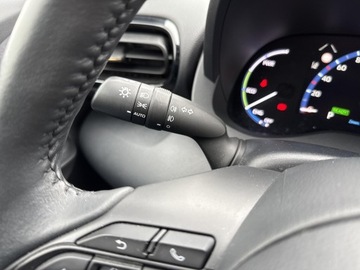 Toyota Yaris IV Hatchback 1.5 Hybrid Dynamic Force 116KM 2023 Toyota Yaris Cross Hybrid 1.5 Adventure Hybrid 1.5, zdjęcie 21
