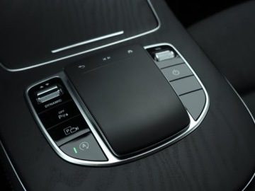 Mercedes Klasa E W213 Limuzyna Facelifting 2.0 E220d 194KM 2022 Mercedes E E 220 d, Salon Polska, 1. Właściciel, zdjęcie 15