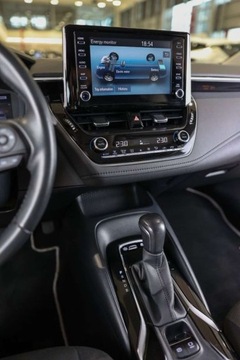 Toyota Corolla XII Sedan 1.8 Hybrid 122KM 2022 Toyota Corolla 1.8 Hybrid Comfort 1.8 Hybryda 122KM, zdjęcie 10