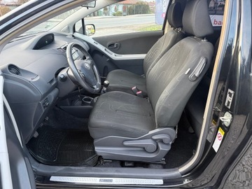 Toyota Yaris II Hatchback 5d 1.0 VVT-i 69KM 2009 TOYOTA YARIS Stan perfekcyjny 2009 1.0 Beznyna Tylko 134Tys Km Serwis, zdjęcie 24