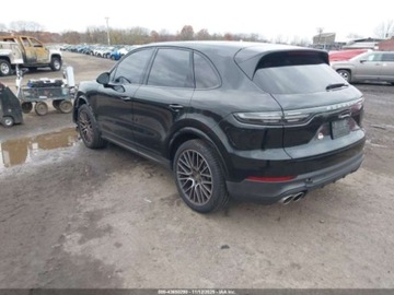 Porsche Cayenne III 2021 Porsche Cayenne S 2021 2.9l 2.9 Benzyna 434KM, zdjęcie 3