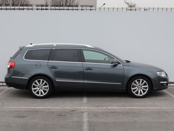 Volkswagen Passat B6 Variant 3.2 V6 FSI 250KM 2009 VW Passat 3.2 FSI, 4X4, DSG, Xenon, Klima, zdjęcie 5