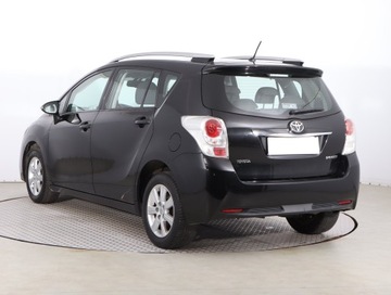 Toyota Verso Minivan Facelifting 1.8 Valvematic 147KM 2014 Toyota Verso 1.8 Valvematic, Salon Polska, zdjęcie 3