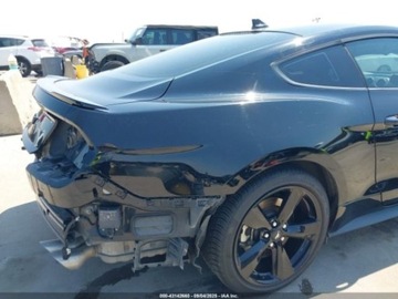 Ford Mustang VI Fastback Facelifting 5.0 Ti-VCT 450KM 2022 Ford Mustang Gt fastback 5.0 Benzyna 450KM, zdjęcie 9