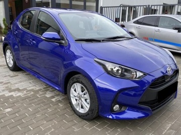 Toyota Yaris IV Hatchback Facelifting 1.5 Hybrid Dynamic Force 116KM 2025 Comfort 1.5 Hybrid 116KM | Tempomat adaptacyjny!, zdjęcie 2