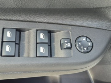 Opel Corsa F Hatchback 5d 1.2 Turbo 100KM 2021 Opel Corsa 1.2 Benzyna, 101KM, Android Auto, zdjęcie 31