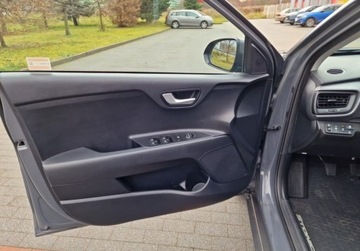 Kia Stonic I Crossover Facelifting 1.2 DPI 84KM 2022 Kia Stonic Smart Kamera Podgrz. fotele i kierownica Android Salon PL Deale, zdjęcie 9