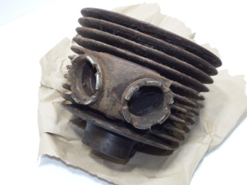 Б/У ЦИЛИНДР JAWA 250-559 ПАНЕЛЬ 1960-х годов