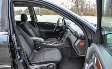 Mercedes Klasa C W203 Kombi T203 1.8 (C 180 Kompressor) 143KM 2005 Mercedes-Benz Klasa C 2005 r. 1,8 Automat Lift 1.8 Benzyna 143KM, zdjęcie 10