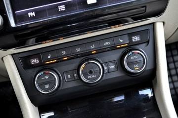 Skoda Superb III Kombi 2.0 TDI 190KM 2016 Škoda Superb Skoda Superb 2.0TDI 190KM DSG, zdjęcie 26