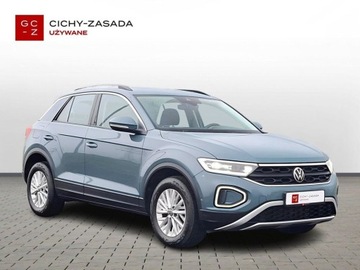 Volkswagen T-Roc I SUV Facelifting 1.5 TSI ACT 150KM 2022 Volkswagen T-Roc Salon PL 1.5TSI 150KM LIFEPakiety x4 ACC LEDPlus AndroidA, zdjęcie 2