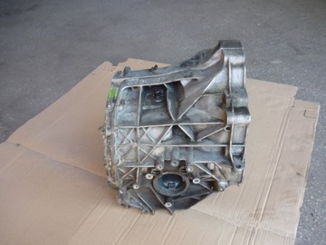 КОРПУС  КОРОБКА MULTITRONIC AUDI VW 01J301103N EVE 