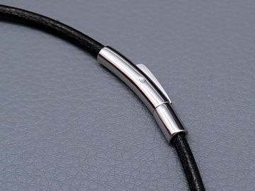 ВЕЩЬ ИЗ НАТУРАЛЬНОЙ КОЖИ 50 СМ, СТАЛЬ 316L.