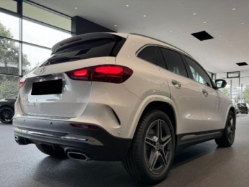 Mercedes GLA II 2025 MERCEDES-BENZ GLA 250 e AMG Line Suv 1.3 (272KM) 2025, zdjęcie 1