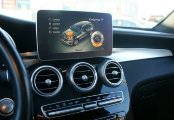 Mercedes GLC C253 Coupe 2.0 300 245KM 2018 Mercedes GLC 300 4Matic 9G-TRONIC AMG Line, zdjęcie 20
