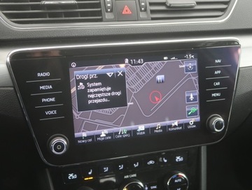 Skoda Superb III Kombi 2.0 TDI 190KM 2017 Skoda Superb 2.0 TDI, Salon Polska, 187 KM, zdjęcie 12