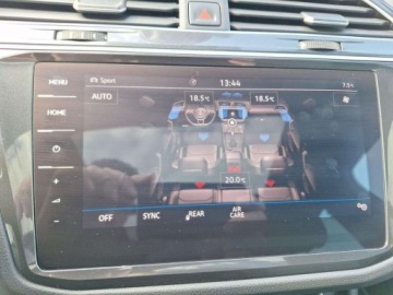 Volkswagen Tiguan II SUV 2.0 TSI 230KM 2018 Volkswagen Tiguan Highline Naped 4x4 automat 2.0 Benzyna 230KM, zdjęcie 24