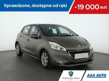 Peugeot 208 I Hatchback 3d 1.4 VTI 95KM 2012 Peugeot 208 1.4 VTi, Navi, Klima