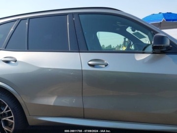 BMW X5 G05 2022 BMW X5 M 2022r, M, 4.4L, XDrive 4.4 Benzyna 523KM, zdjęcie 2