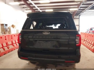 Ford Expedition III 2023 Ford Expedition Limited Max 2023 3.5 Benzyna 400KM, zdjęcie 4