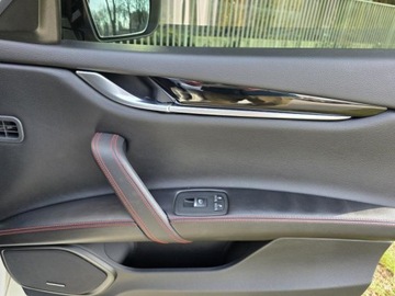 Maserati Ghibli III Sedan 3.0 V6 410KM 2018 MASERATI GHIBLI S V6 3,0l benzyna Twin Turbo 410KM Przebieg: 33,947km, zdjęcie 36