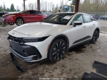 Toyota 2023 Toyota Crown 2023r., 4x4, 2.4L 2.4 Hybryda 264KM, zdjęcie 1